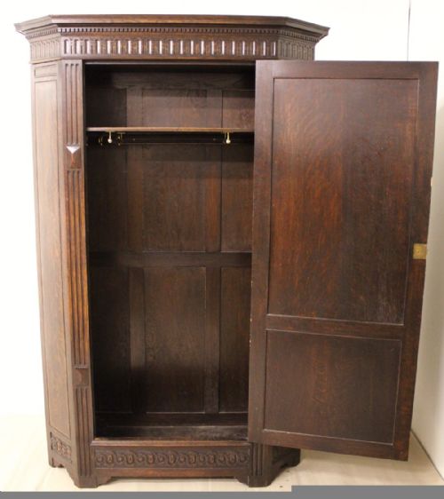 fig 4. Shapland and Petter Inlaid Oak Wardrobe