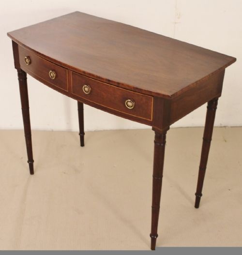 Georgian Mahogany 2 Drawer Bow Fronted Side Table