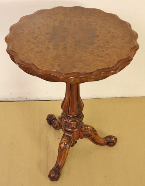Victorian Burr Walnut Tripod Table