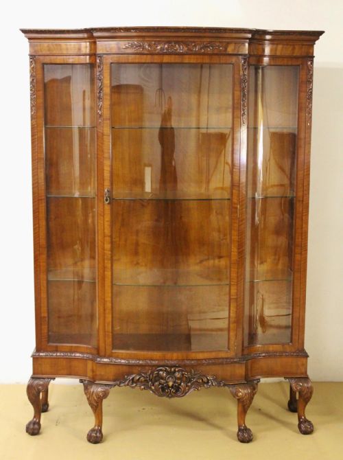 fig 5. Waring & Gillow Walnut Display Cabinet