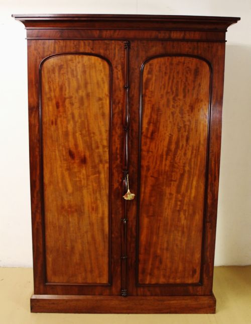 Victorian Mahogany Wardrobe
