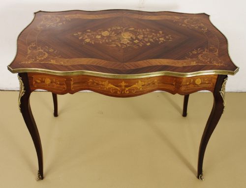 French Inlaid Rosewood Floral Marquetry Table
