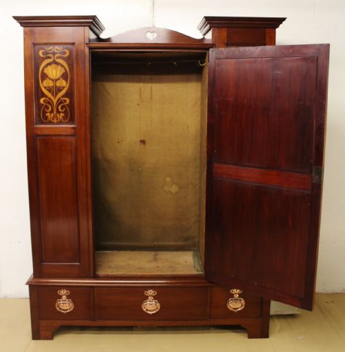 fig 4. Shapland and Petter 2 Piece Bedroom Set
