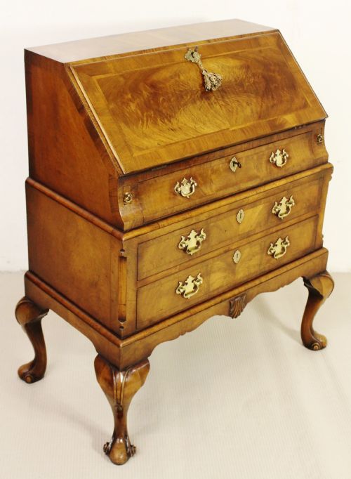 Queen Anne Style Burr Walnut Bureau