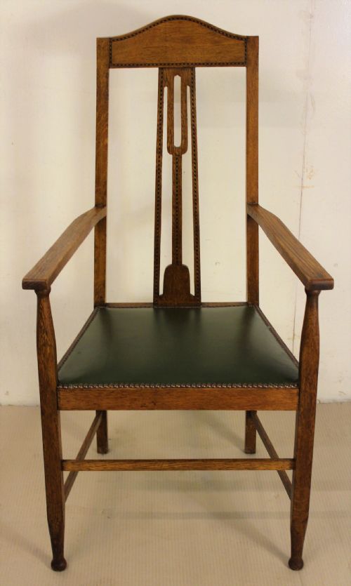 Arts and Crafts Oak Armchair