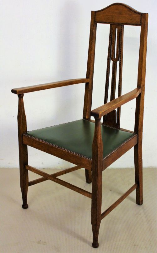 fig 3. Arts and Crafts Oak Armchair