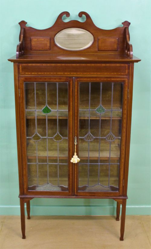 ARTS AND CRAFTS INLAID MAHOGANY DISPLAY CABINET - ADDITIONAL PHOTO 5