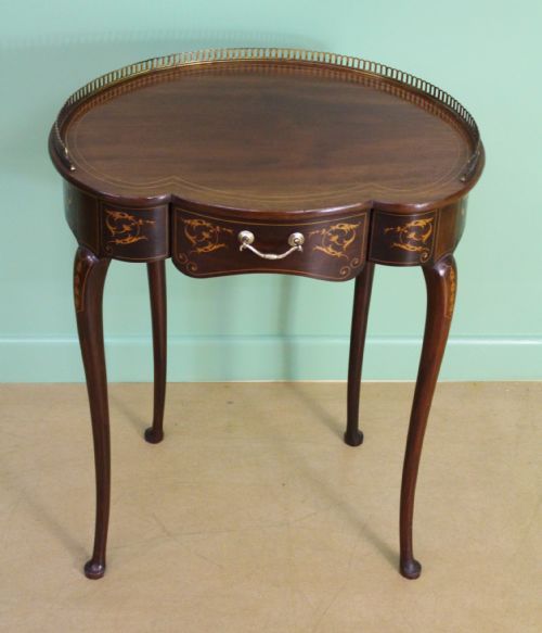 Late Victorian Inlaid Mahogany Lamp Table