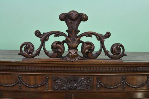 fig 1. Serpentine Mahogany Display Cabinet by Maple and Co
