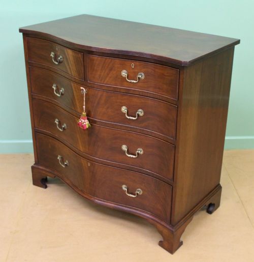 Serpentine Mahogany Chest of Drawers