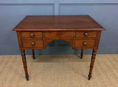 Georgian Mahogany Side Table