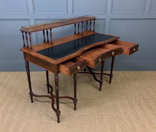 fig 3. Inlaid Rosewood Writing Desk by Collinson and Lock