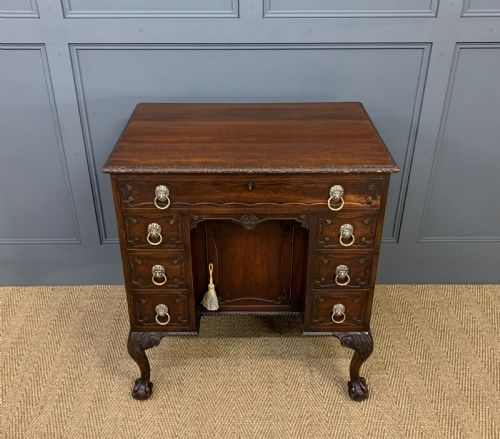 Chippendale Style Mahogany Knee Hole Desk
