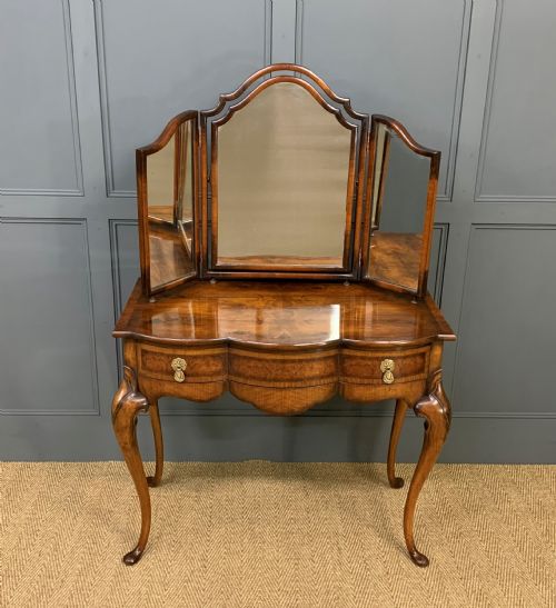 Queen Anne Style Burr Walnut Dressing Table