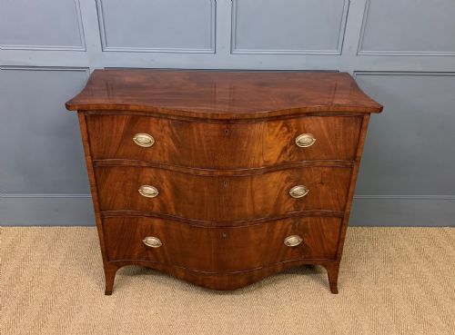 Georgian Flame Mahogany Serpentine Chest of Drawers