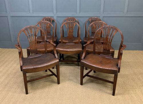 Set of 8 Hepplewhite Design Dining Chairs