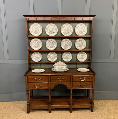 Georgian Oak Dresser
