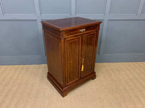 fig 4. Howard and Sons Inlaid Mahogany Cabinet