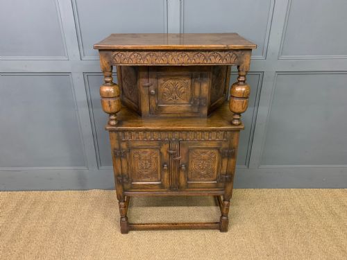Ipswich Oak Court Cupboard