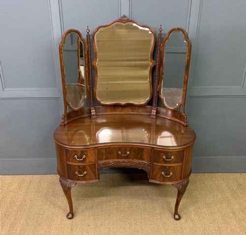 Flame Mahogany Kidney Shaped Dressing Table