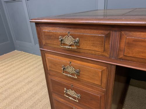 fig 4. Victorian Pedestal Desk by Jas Shoolbred