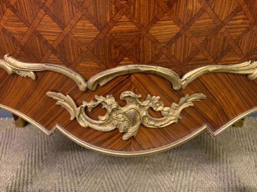 SUPERB 19TH CENTURY FRENCH KINGWOOD PARQUETRY VITRINE - ADDITIONAL PHOTO 4