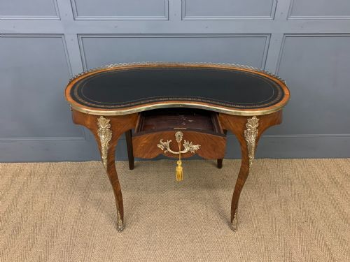 VICTORIAN KIDNEY SHAPED ROSEWOOD WRITING TABLE - ADDITIONAL PHOTO 6