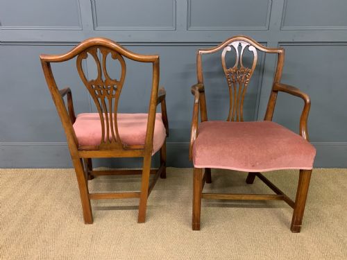 PAIR OF GEORGIAN MAHOGANY ARMCHAIRS - ADDITIONAL PHOTO 5