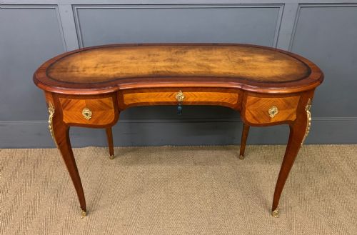 Howard and Sons Kidney Desk