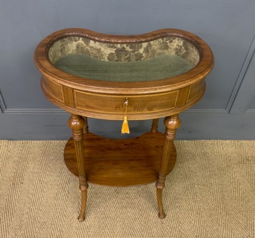 Mahogany and Satinwood Kidney Shaped Bijouterie Table