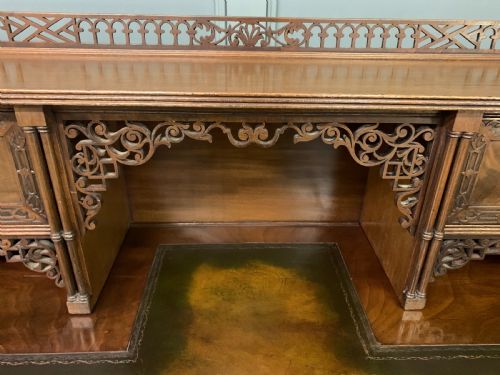 EDWARDS AND ROBERTS WRITING DESK - ADDITIONAL PHOTO 15