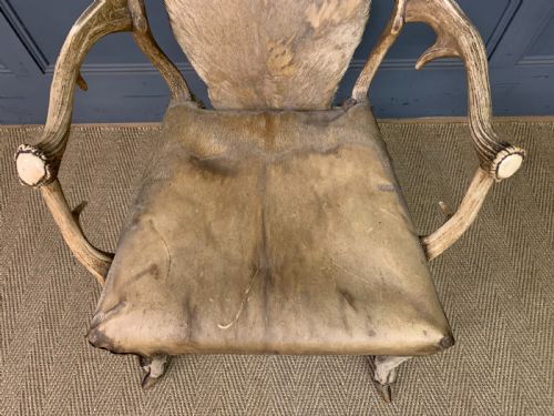 19TH CENTURY STAGS ANTLER ARMCHAIR - ADDITIONAL PHOTO 2