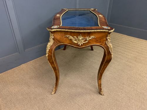 FINE 19TH CENTURY BIJOUTERIE TABLE - ADDITIONAL PHOTO 8