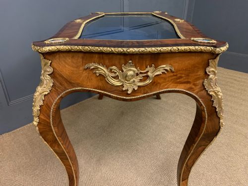 FINE 19TH CENTURY BIJOUTERIE TABLE - ADDITIONAL PHOTO 9