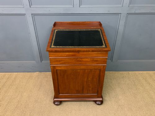 GILLOWS EARLY VICTORIAN MAHOGANY DAVENPORT - ADDITIONAL PHOTO 1
