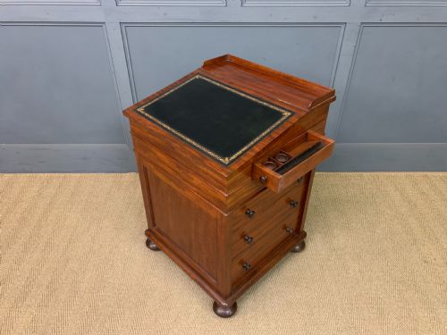 GILLOWS EARLY VICTORIAN MAHOGANY DAVENPORT - ADDITIONAL PHOTO 26