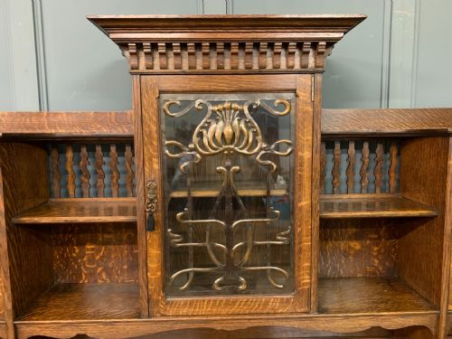 SHAPLAND AND PETTER ARTS AND CRAFTS OAK SIDEBOARD - ADDITIONAL PHOTO 5