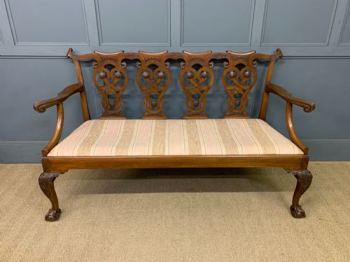 CHIPPENDALE STYLE CARVED MAHOGANY SETTEE - ADDITIONAL PHOTO 3