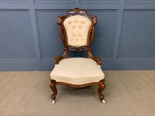 VICTORIAN WALNUT UPHOLSTERED SALON CHAIR - ADDITIONAL PHOTO 1