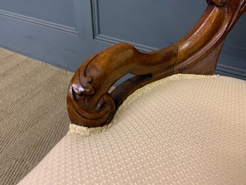 VICTORIAN WALNUT UPHOLSTERED SALON CHAIR - ADDITIONAL PHOTO 7