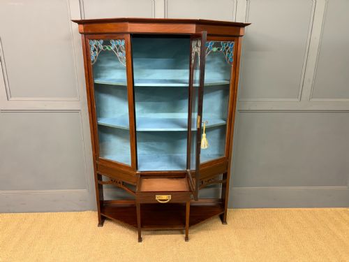 ARTS AND CRAFTS MAHOGANY DISPLAY CABINET - ADDITIONAL PHOTO 8