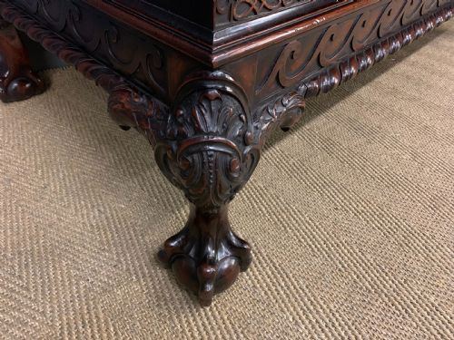 LARGE MAHOGANY CHIPPENDALE STYLE CHEST - ADDITIONAL PHOTO 8
