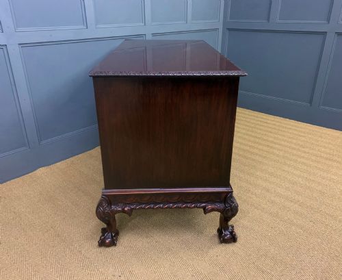 LARGE MAHOGANY CHIPPENDALE STYLE CHEST - ADDITIONAL PHOTO 13
