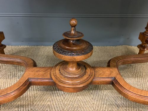 FRENCH WALNUT CENTRE TABLE - ADDITIONAL PHOTO 4