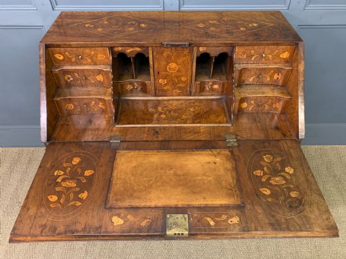 18TH CENTURY DUTCH MARQUETRY WALNUT BUREAU - ADDITIONAL PHOTO 7