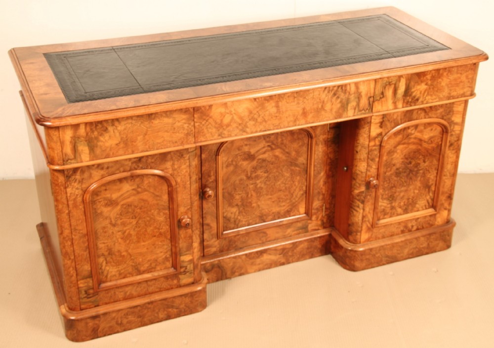 Victorian Burr Walnut Knee Hole Desk