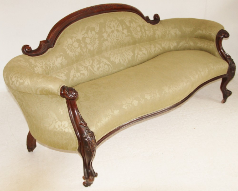Victorian Carved Walnut Settee