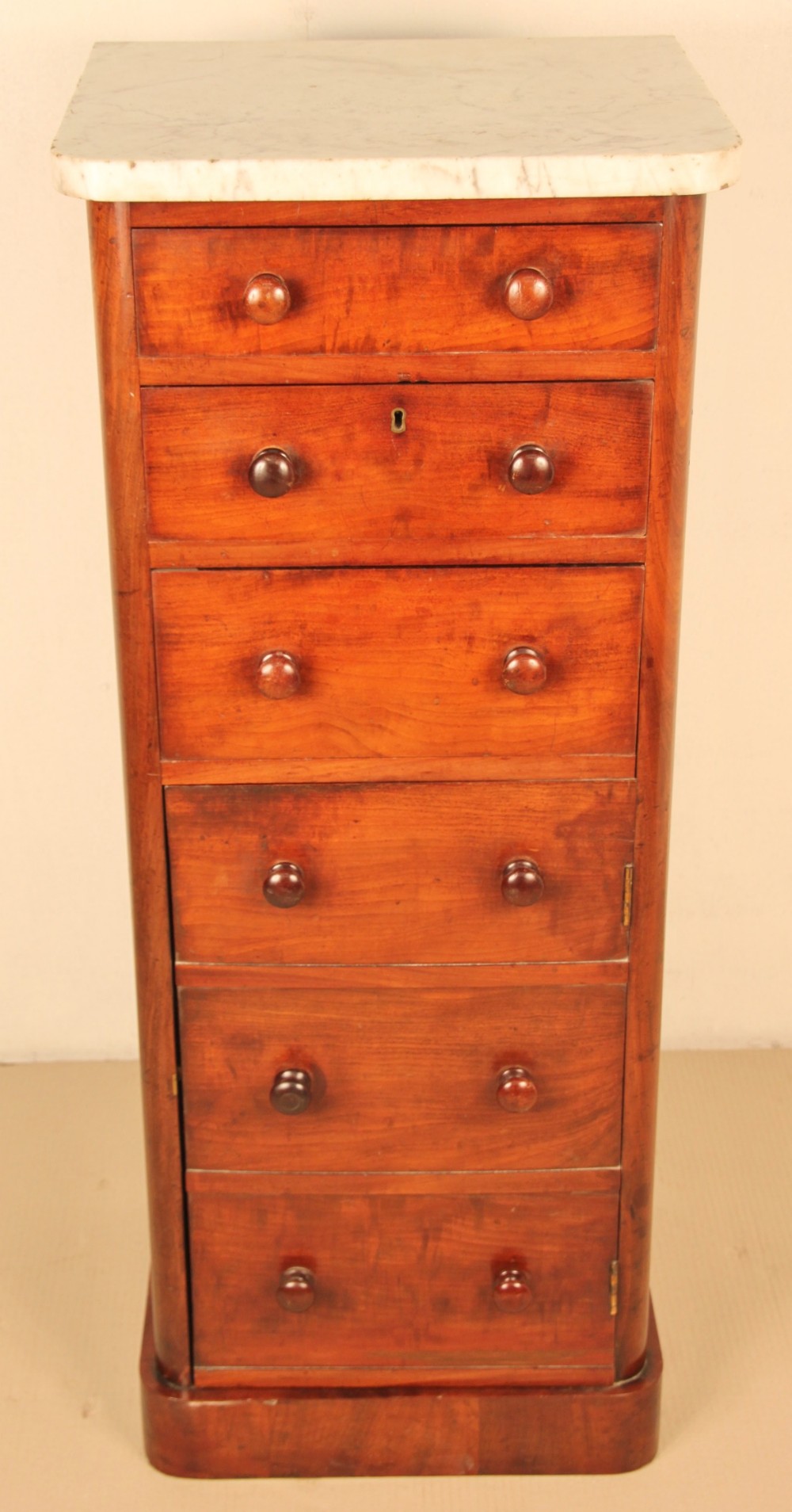 Mahogany Wellington Chest of Drawers