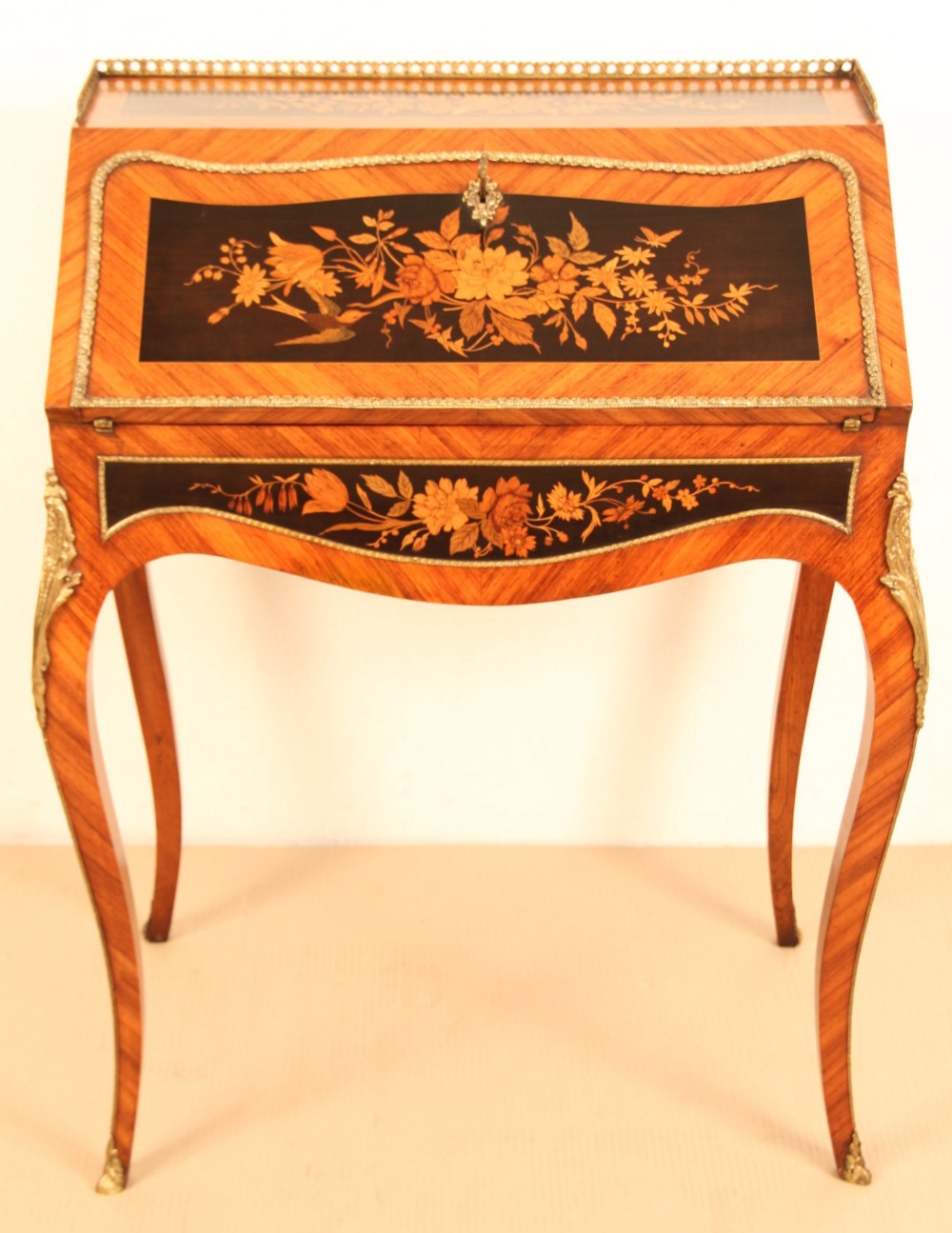 French Marquetry Bureau de Dame