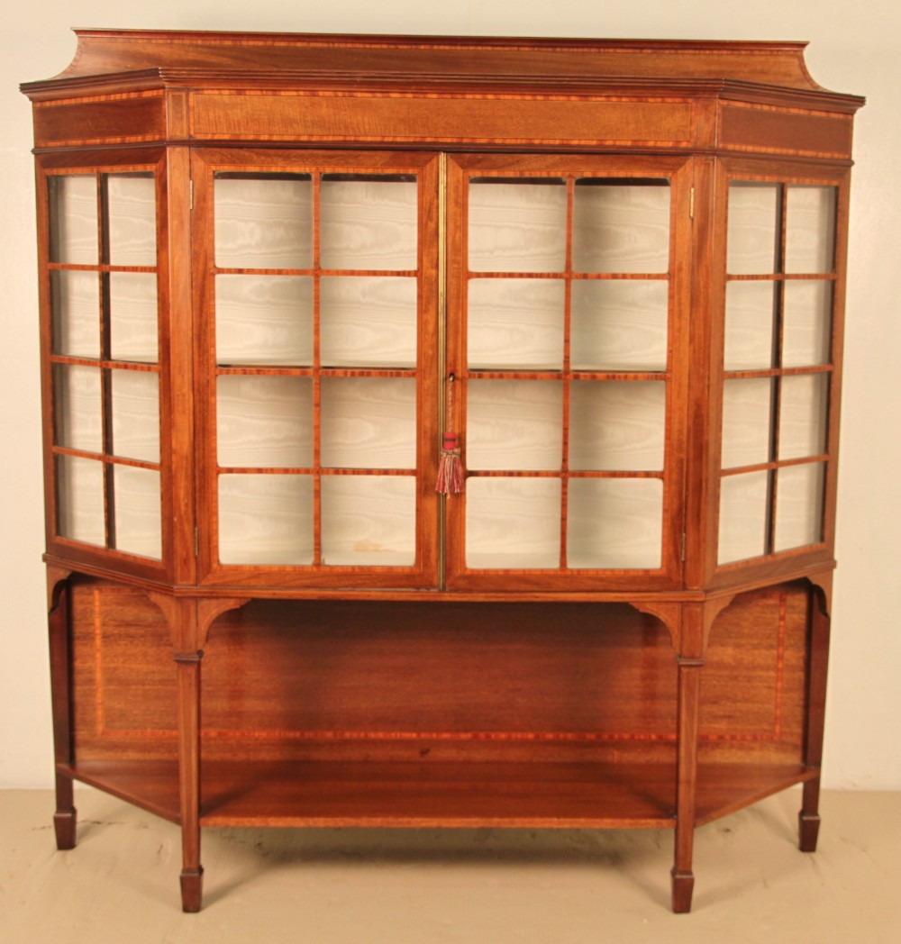 Edwardian Inlaid Mahogany Cabinet